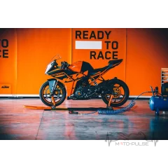 KTM RC 390 2021: Гены гонок!