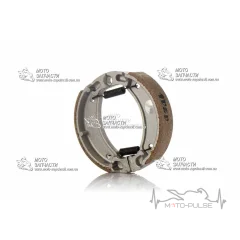 Колодки тормозные SH150 KOM