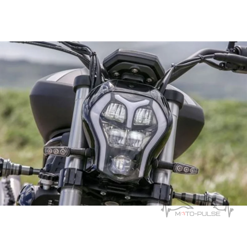 Benelli 502C Cruiser EFI ABS