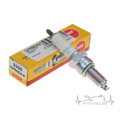 NGK 2306 / CPR8EA-9 (LF150-200 10B)