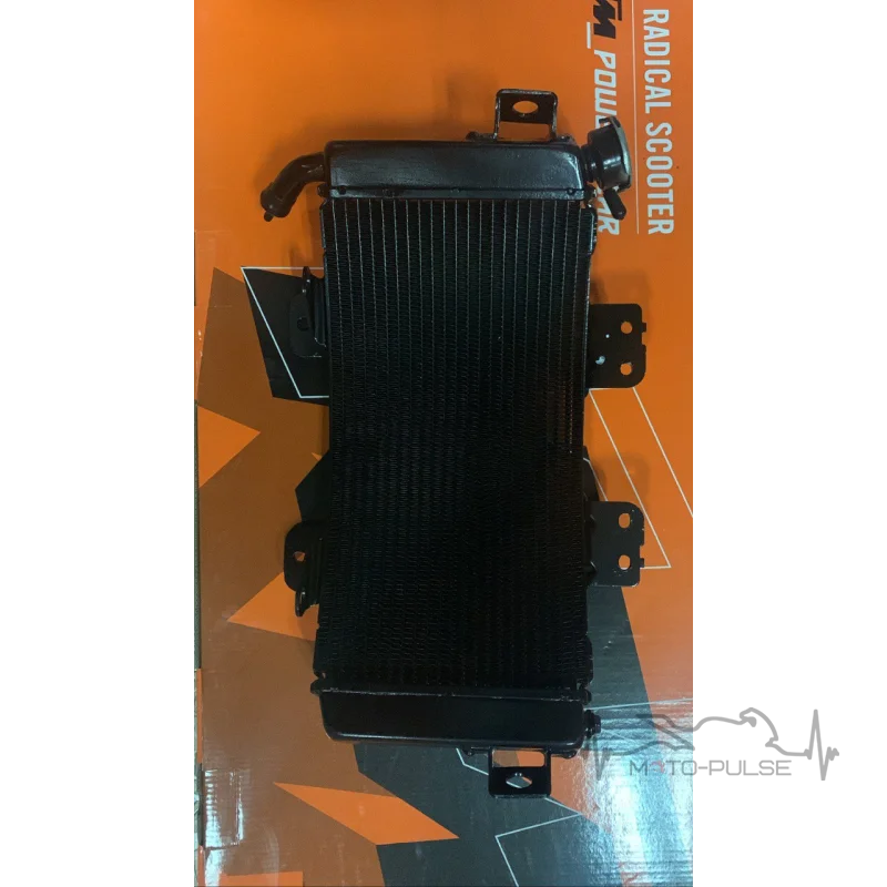 Радиатор 95835010000 KTM Adventure 390 