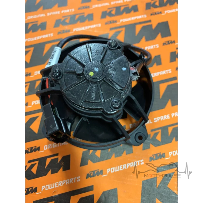 Вентилятор радиатора 95835041044 KTM Adventure 390 