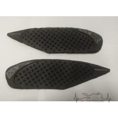 Наклейки на бак резиновые противоскользящие Suzuki GSXR600 750 K8 2008-2010