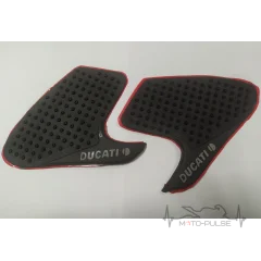 Наклейки на бак резиновые противоскользящие Ducati Monster 696, 795, 796, 1100