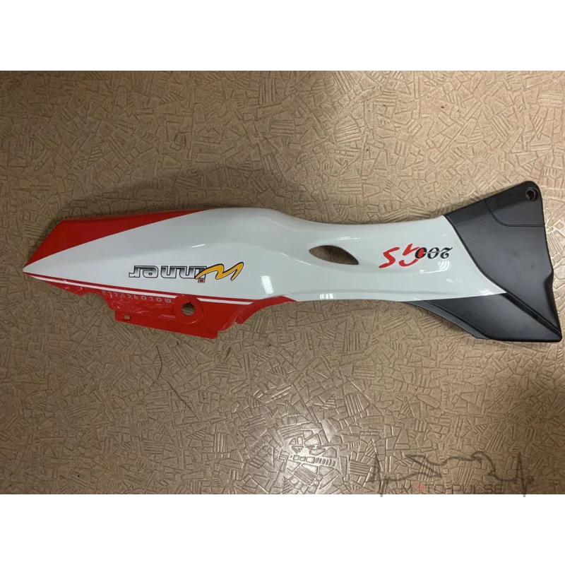 Пластик задний боковой левый Viper Zongshen ZS200GS