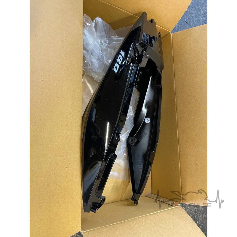 Пластик сидения Bajaj Pulsar 180 EB BLACK+P.SILVER 3D DECAL 52DJ1806