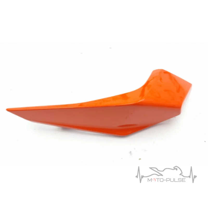 Пластик фары левый KTM Duke 390 93008024000EB