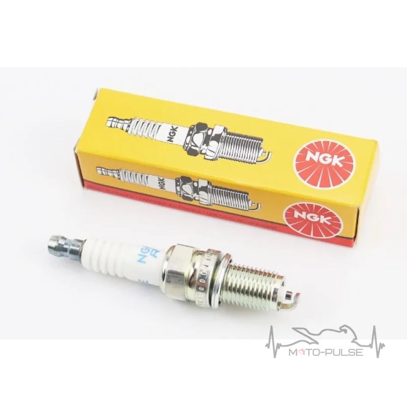 Свеча зажигания NGK 4339/DCPR8E